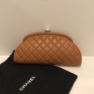 CHANEL Tan/Light Brown Caviar Leather Clutch